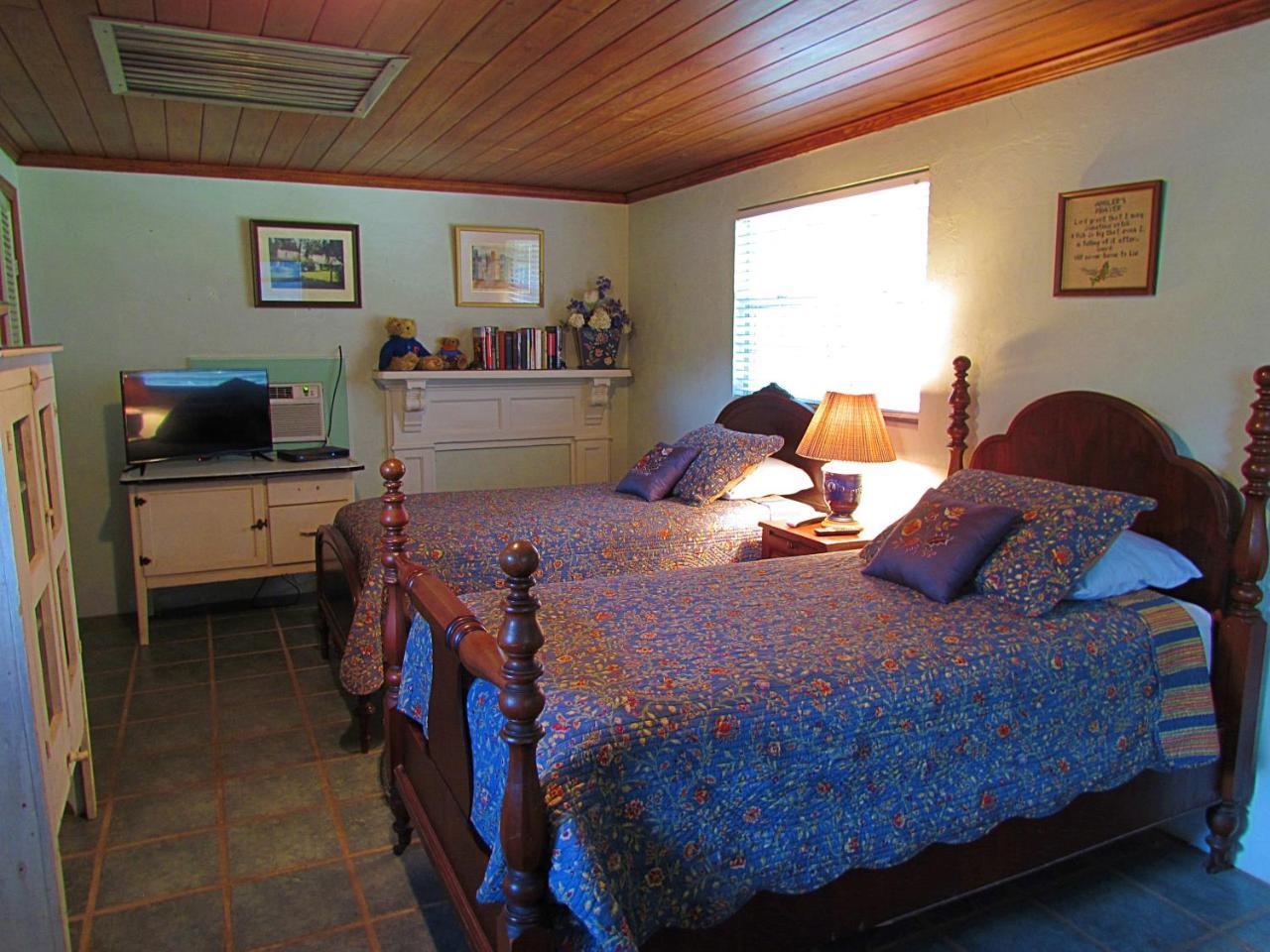 The Yearling Cabins Cross Creek Luaran gambar